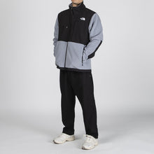 Load image into Gallery viewer, The North Face Denali 2 Jacket / Mid Grey