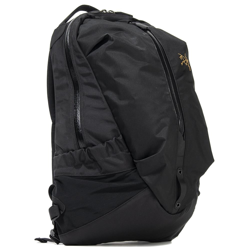 Arc'teryx Arro 16 Backpack / Black – deadstockmkd.ca